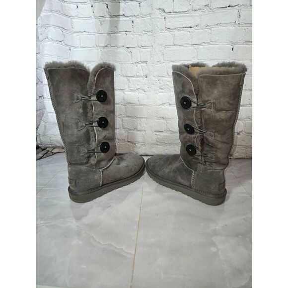 UGG Bailey Triple II Women's Size 8 Grey Boots - Picture 3 of 8